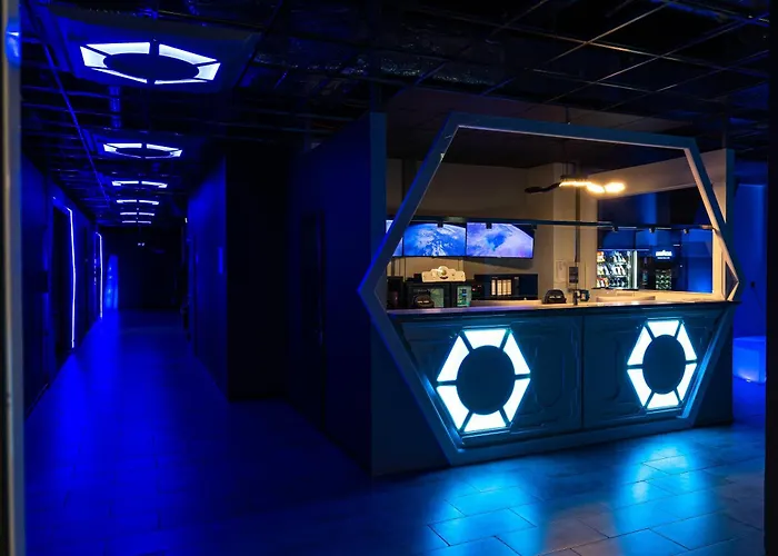 Space Night Capsule Hostel